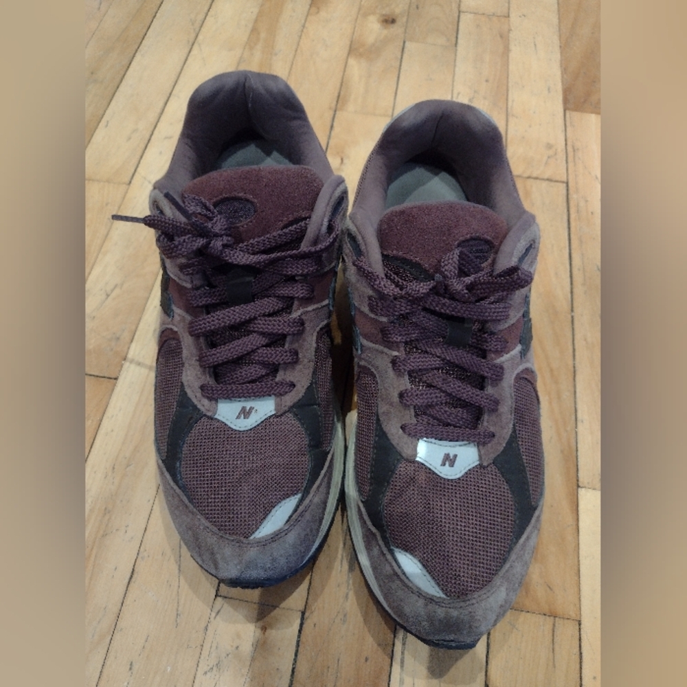 Comfortable and Extremely Cool New Balance Men's Purple Sneakers